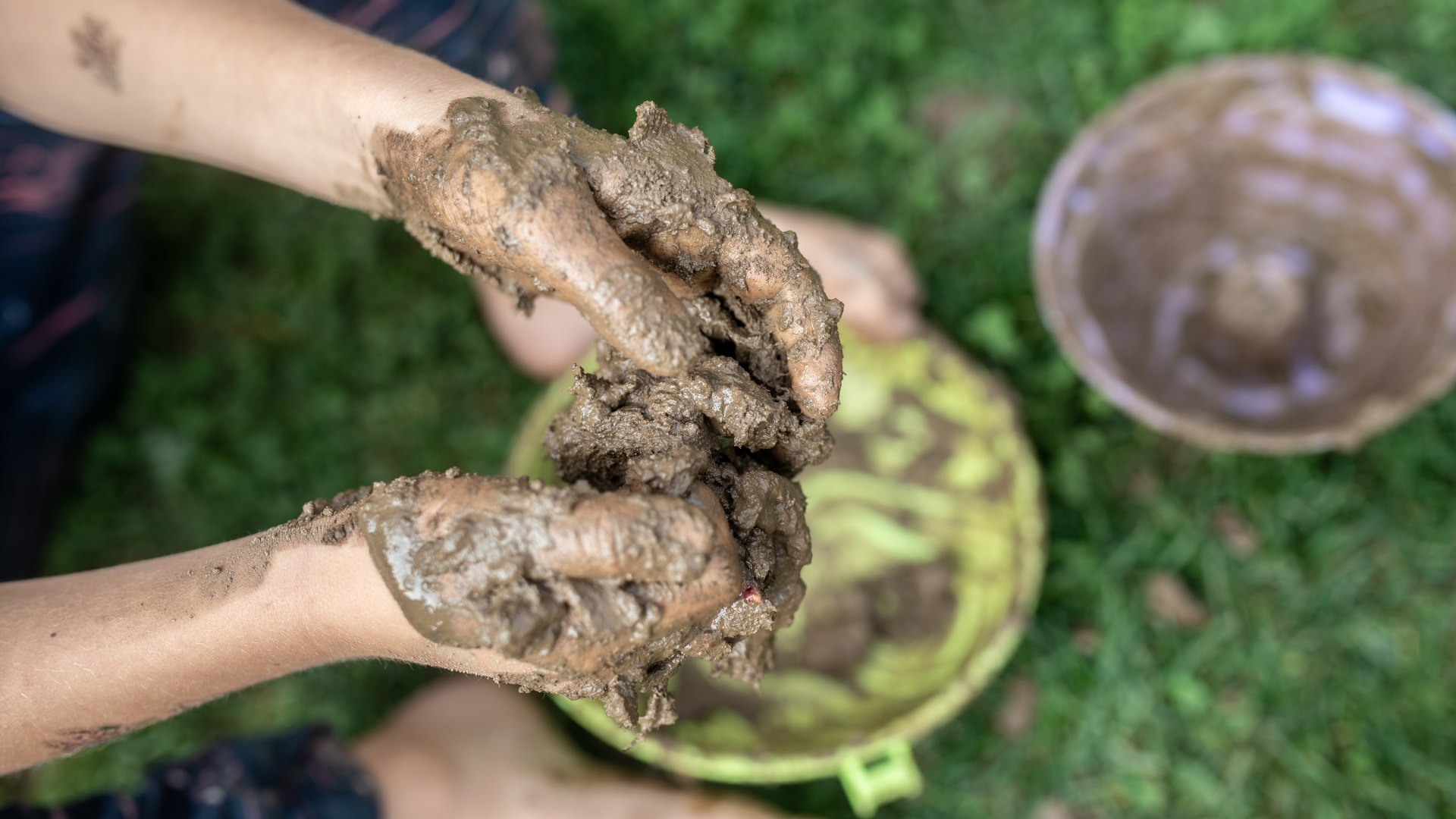 REBEL ROAD MUD BAKERY: MEET SOYNIKA